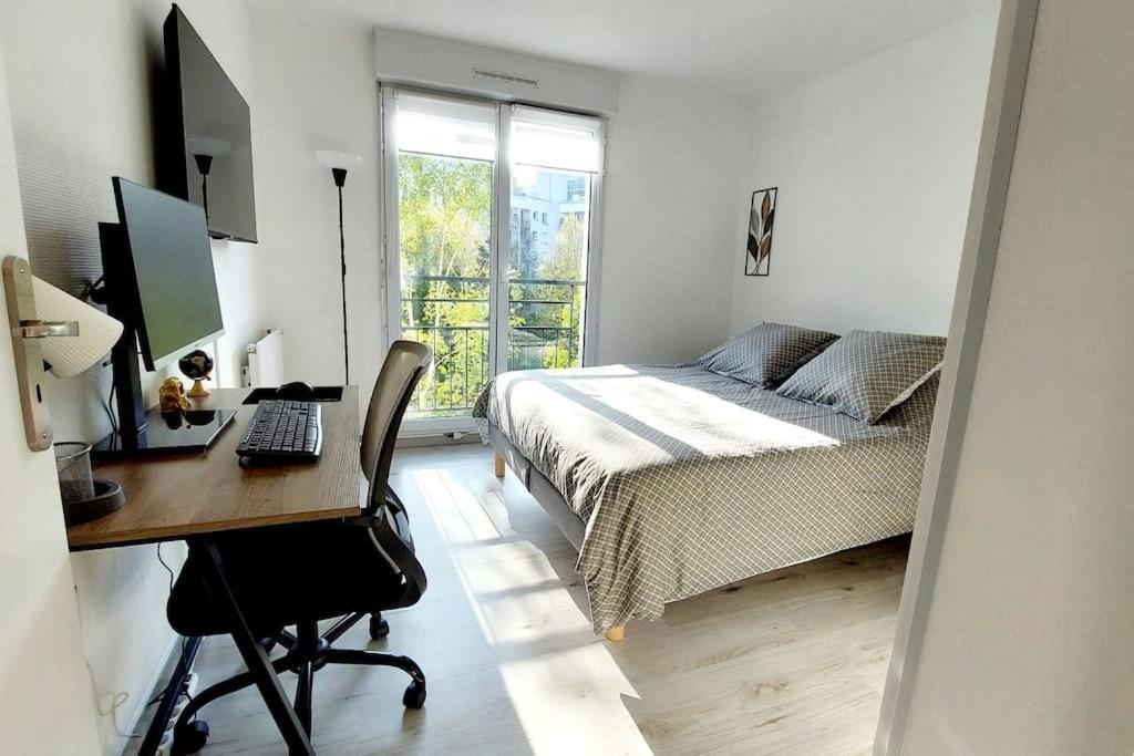 Cosy Home 2, 2 Chambres, 6 Personnes, 3 Min Gare, Parking Cergy Luaran gambar