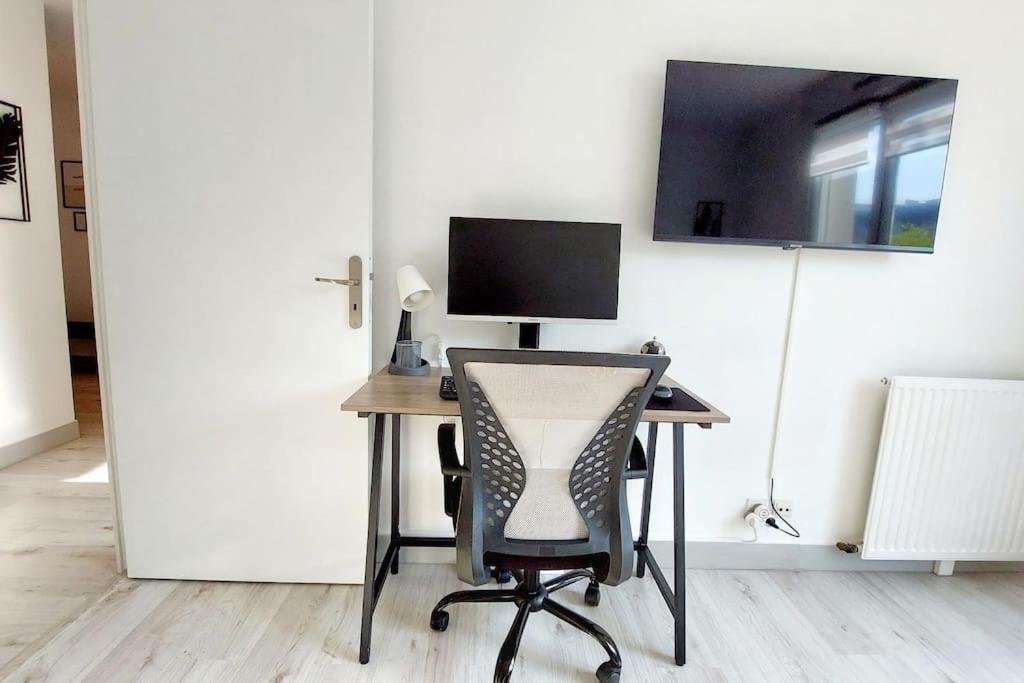Cosy Home 2, 2 Chambres, 6 Personnes, 3 Min Gare, Parking Cergy Luaran gambar