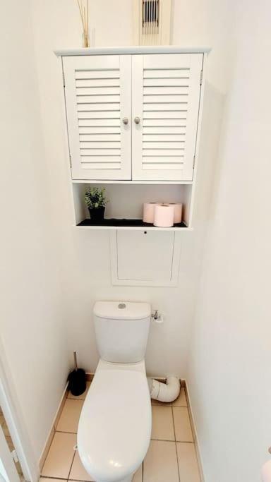 Cosy Home 2, 2 Chambres, 6 Personnes, 3 Min Gare, Parking Cergy Luaran gambar