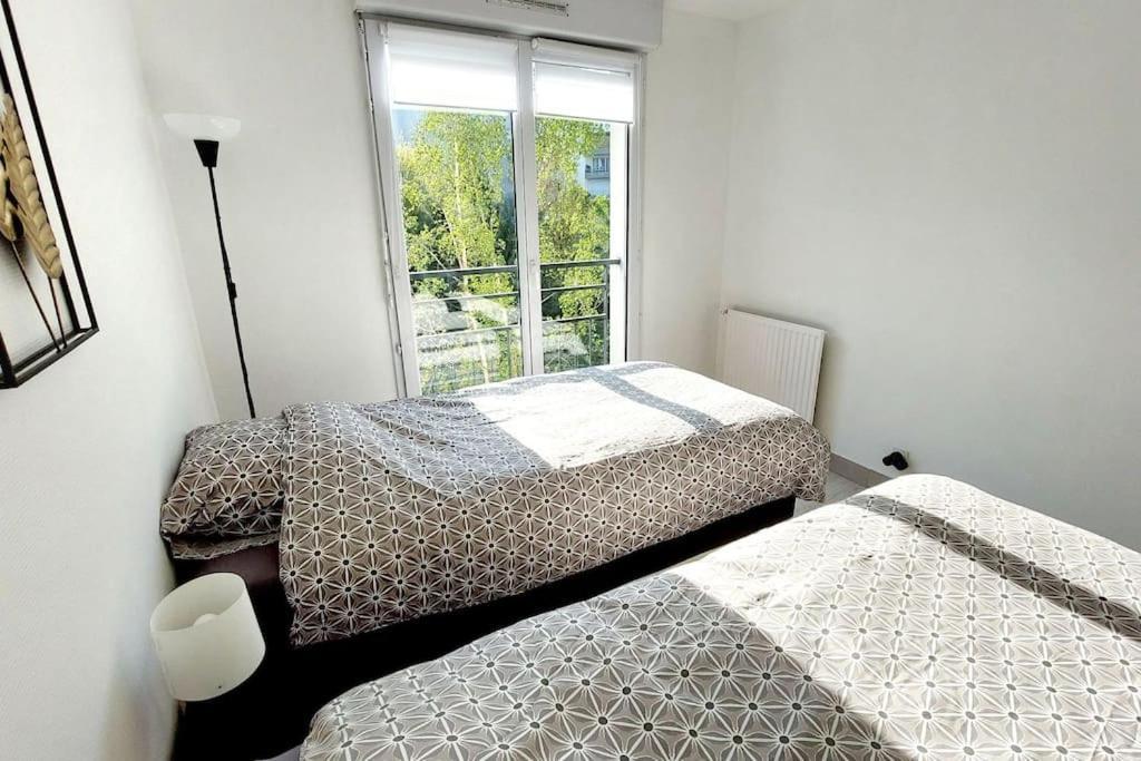 Cosy Home 2, 2 Chambres, 6 Personnes, 3 Min Gare, Parking Cergy Luaran gambar